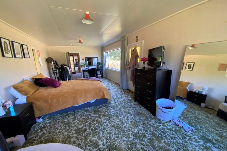 Photo of property in 8 Derwent Street, Helensburgh, Dunedin, 9010