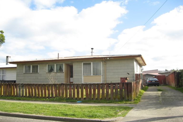 Photo of property in 16 Matai Street, Murupara, 3025