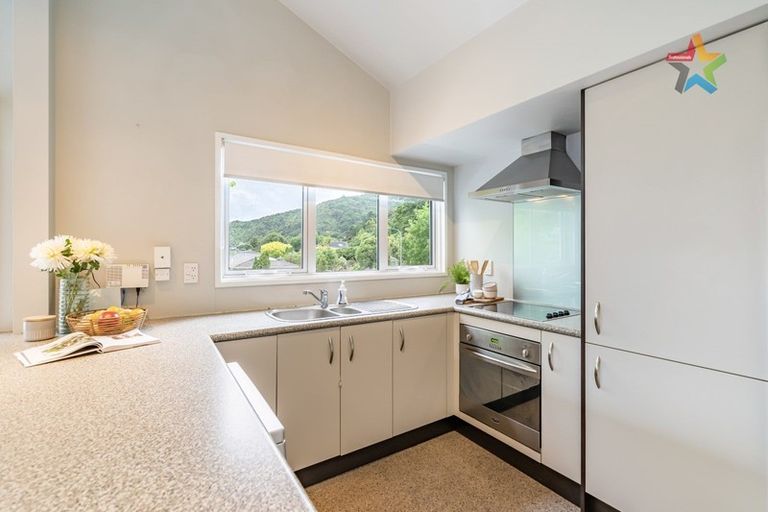 Photo of property in 24 Mawson Street, Waiwhetu, Lower Hutt, 5010