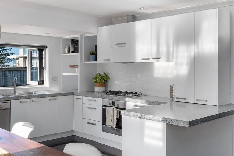 Photo of property in 65 Muricata Avenue, Mount Maunganui, 3116