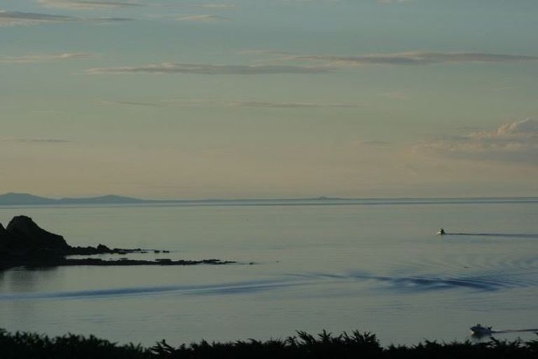 Photo of property in 16a Mana View Road, Paremata, Porirua, 5026