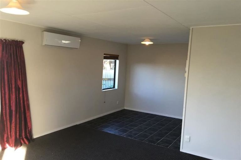 Photo of property in 3/38 Townshend Crescent, Greenmeadows, Napier, 4112