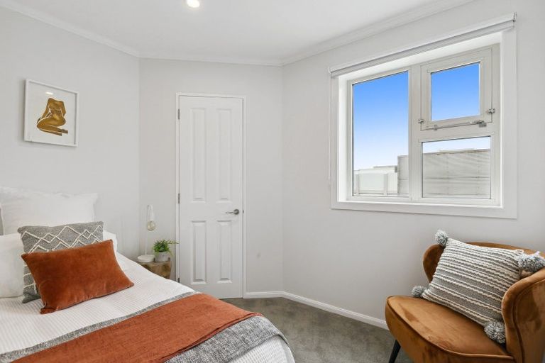 Photo of property in 7a/5 Kent Terrace, Mount Victoria, Wellington, 6011
