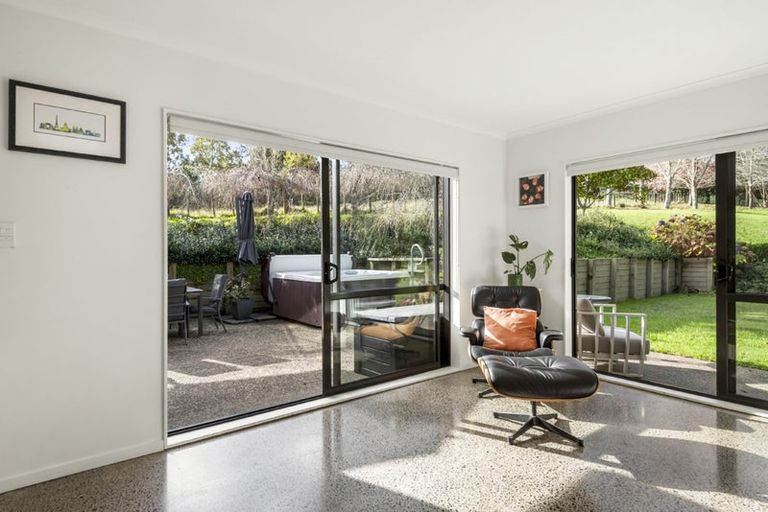 Photo of property in 108 Paremoremo Road, Lucas Heights, Auckland, 0632