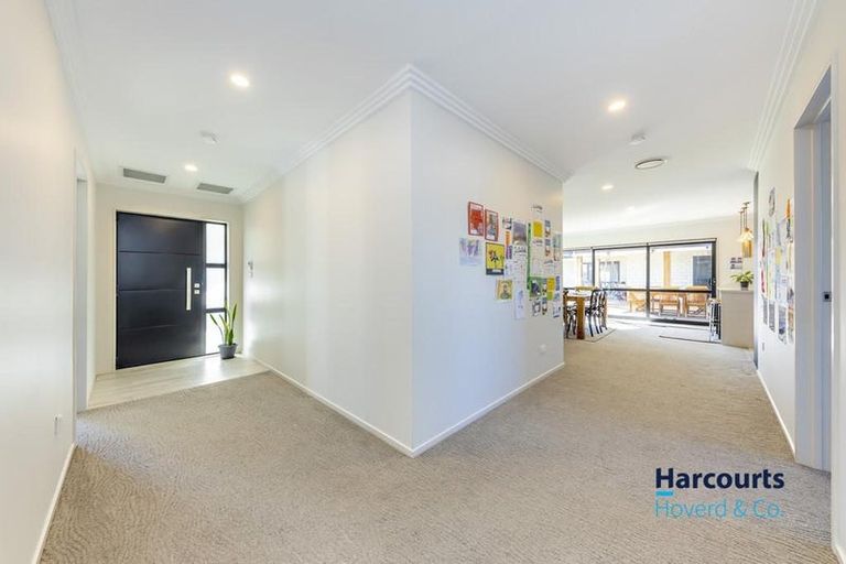 Photo of property in 1217 Glenbrook Road, Glenbrook, Waiuku, 2681