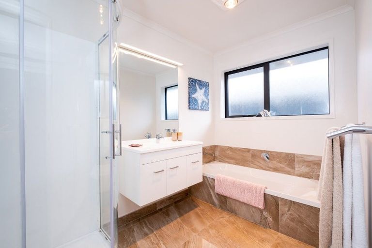 Photo of property in 4 Leslie Court, Havelock North, 4130