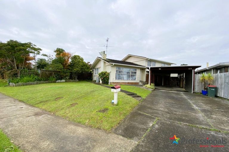Photo of property in 119 Edgewater Drive, Pakuranga, Auckland, 2010