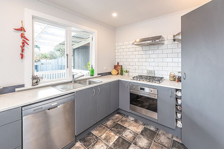 Photo of property in 12 Gloucester Street, Whanganui, 4500