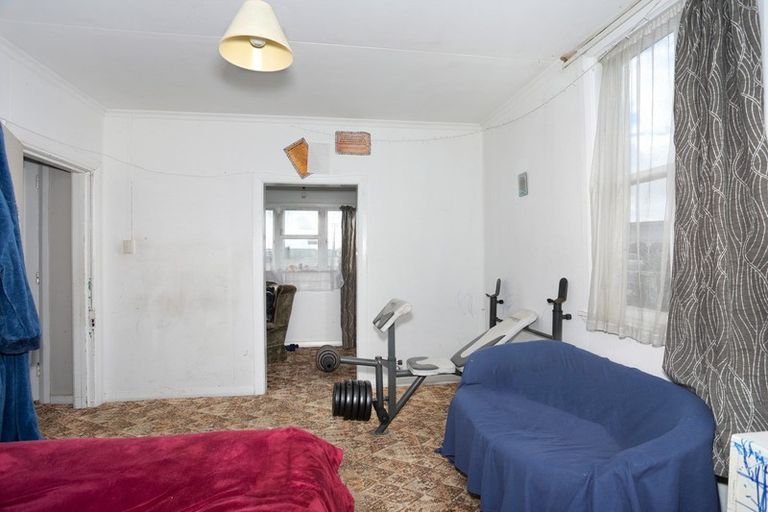 Photo of property in 107 Bridge Street, Bulls, 4818