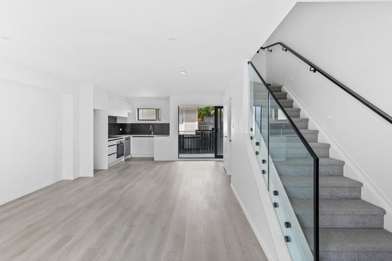 Photo of property in 3/53 Drake Street, Howick, Auckland, 2014