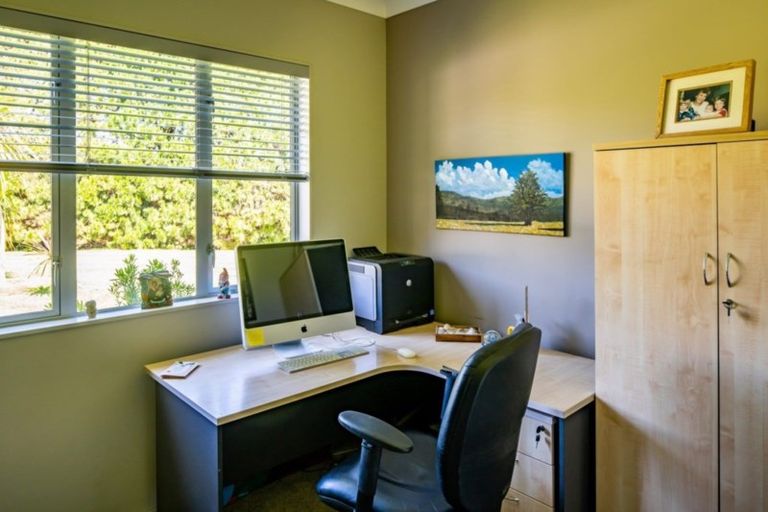 Photo of property in 450a Flightys Road, Judgeford, Porirua, 5381