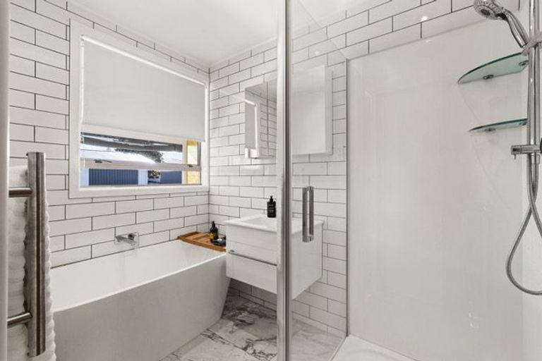 Photo of property in 64 Te Aute Road, Havelock North, 4130