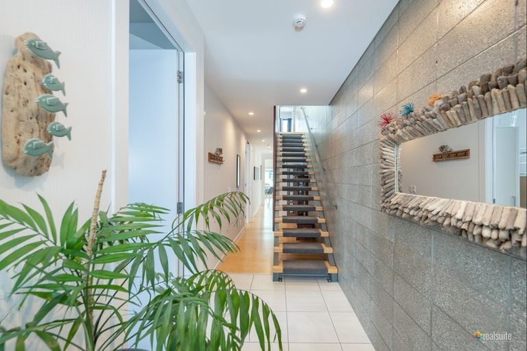 Photo of property in 6b Nelson Street, Petone, Lower Hutt, 5012