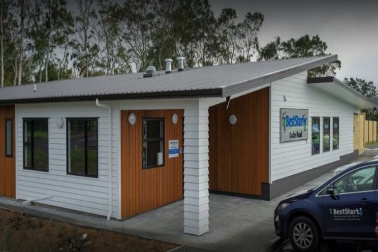 Photo of property in 57 Accolage Boulevard, Kumeu, 0810