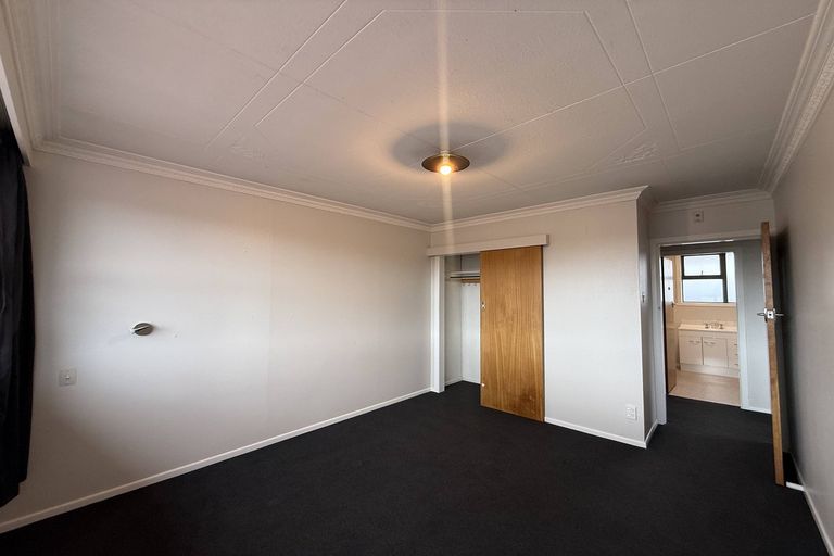 Photo of property in 2a Brooklyn Street, Green Island, Dunedin, 9018