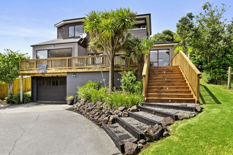 Photo of property in 18 Taipari Avenue, Raglan, 3225