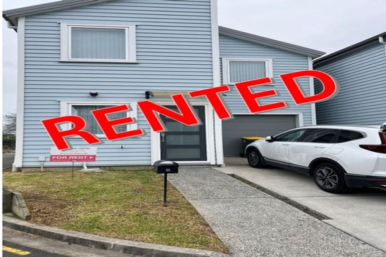 Photo of property in 6 Riroriro Close, Papakura, 2110