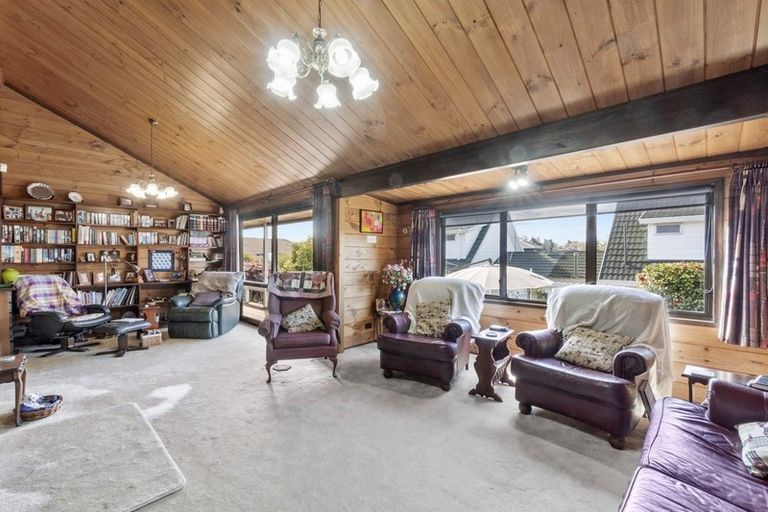 Photo of property in 25 Madill Road, St Andrews, Hamilton, 3200