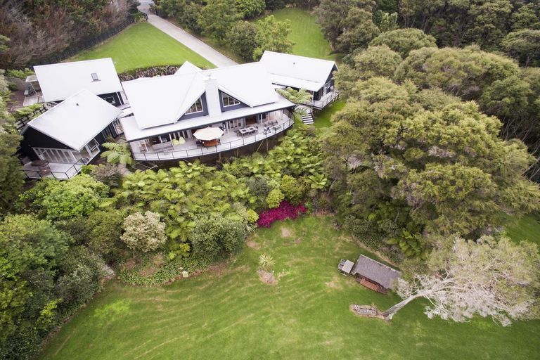 Photo of property in 838 Puketona Road, Haruru, 0204