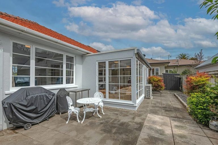 Photo of property in 285 Park Road, Hokowhitu, Palmerston North, 4410