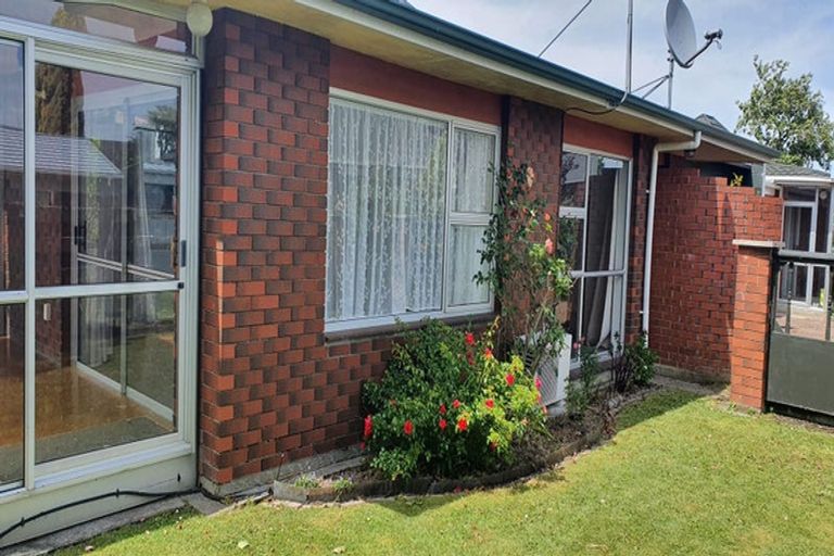 Photo of property in 1/47 Langley Avenue, Milson, Palmerston North, 4414
