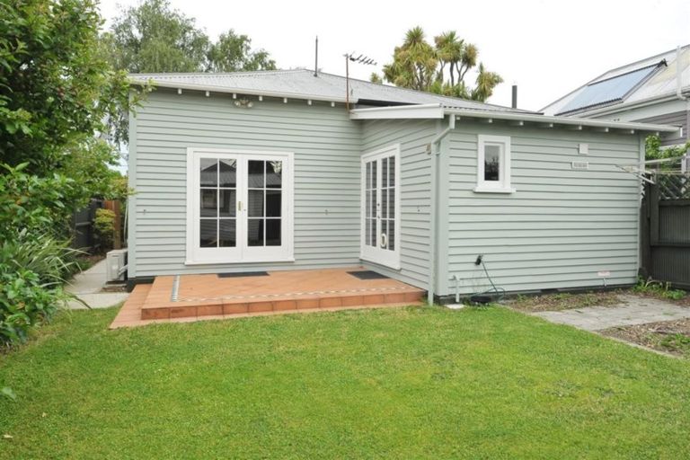 Photo of property in 1/21 Norwood Street, Beckenham, Christchurch, 8023