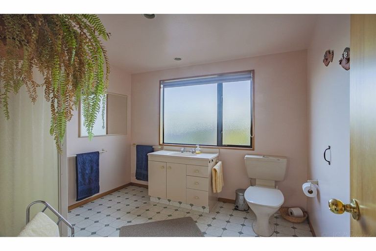 Photo of property in 1/223 Otipua Road, Highfield, Timaru, 7910