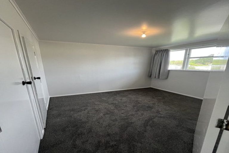 Photo of property in 10-12 Westmeath Street, Waitangirua, Porirua, 5024