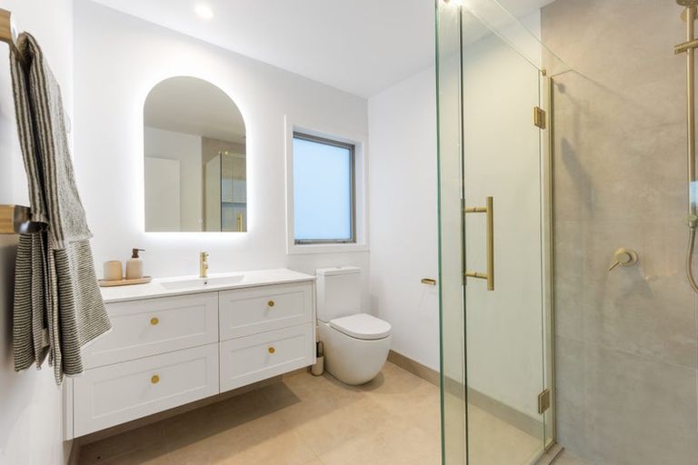 Photo of property in 69 Glenvar Ridge Road, Long Bay, Auckland, 0630