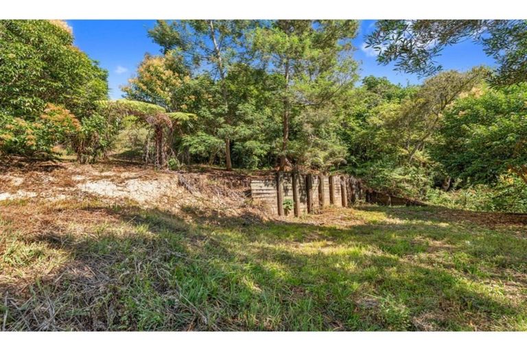 Photo of property in 3/796 Beach Road, Browns Bay, Auckland, 0630