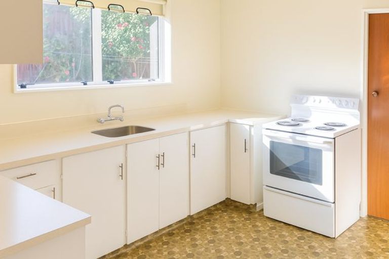 Photo of property in 706 Queen Street East, Parkvale, Hastings, 4122