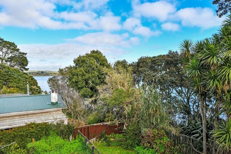 Photo of property in 44 Mcleod Road, Weymouth, Auckland, 2103