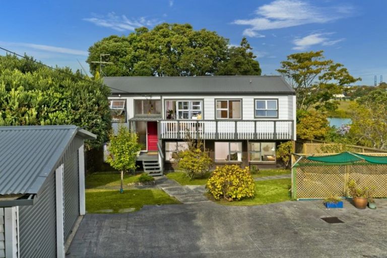 Photo of property in 53 Ngataringa Road, Devonport, Auckland, 0624