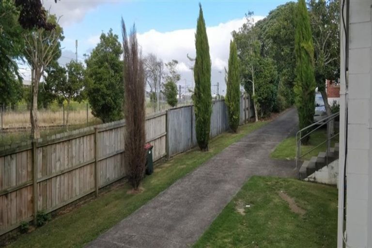 Photo of property in 28d James Road, Manurewa, Auckland, 2102