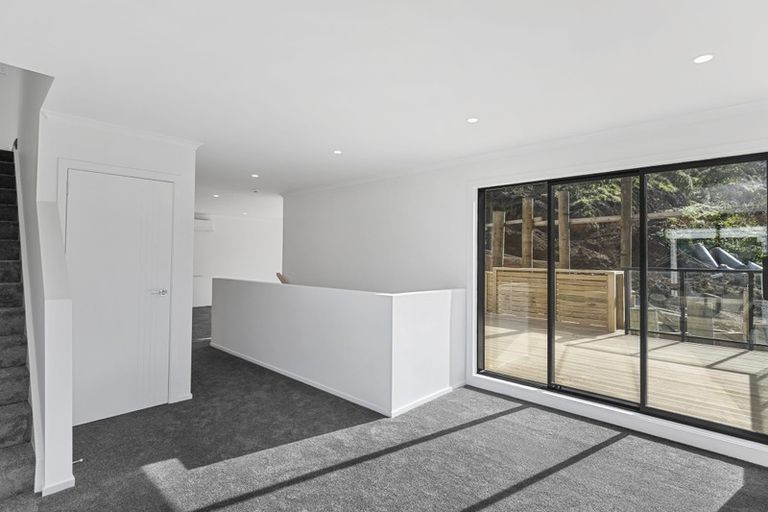 Photo of property in 48 Rangiora Avenue, Kaiwharawhara, Wellington, 6035