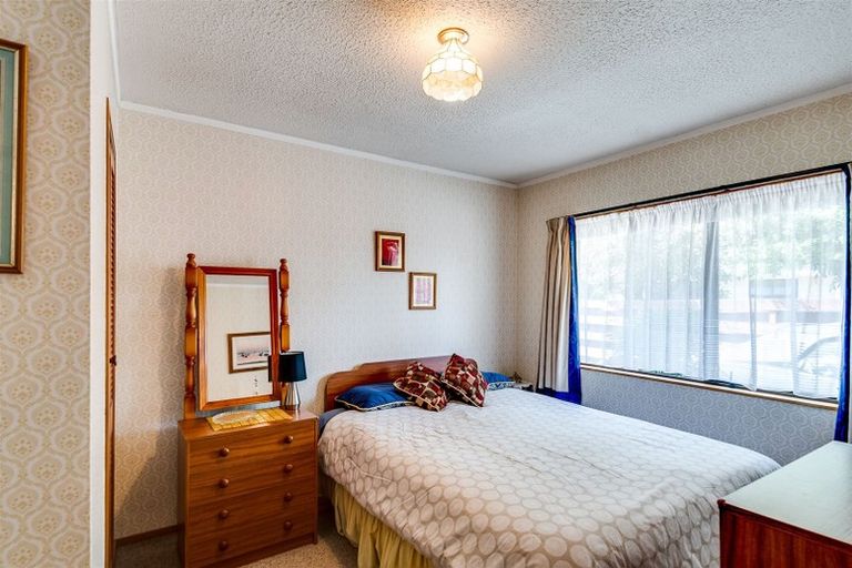 Photo of property in 56 Townshend Crescent, Greenmeadows, Napier, 4112