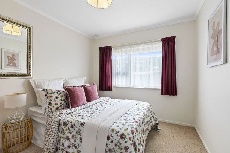 Photo of property in 29b Hinau Street, Tawa, Wellington, 5028