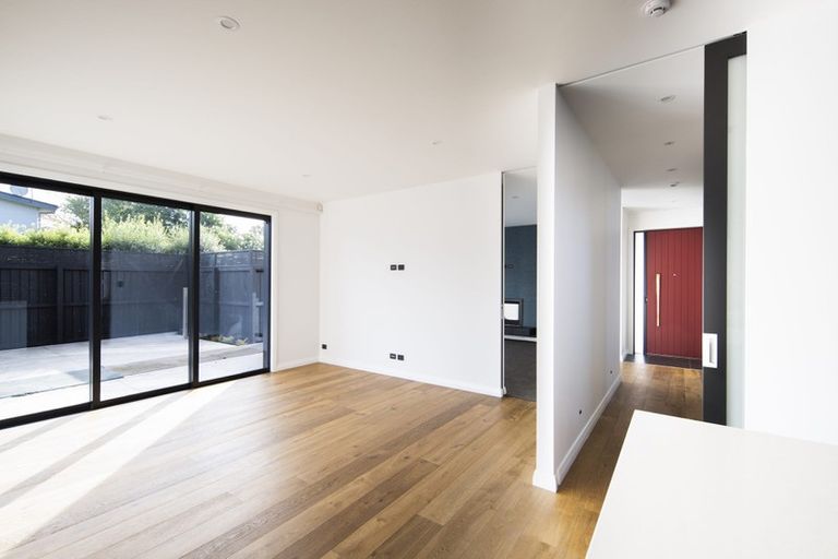 Photo of property in 57b Garreg Road, Bryndwr, Christchurch, 8052