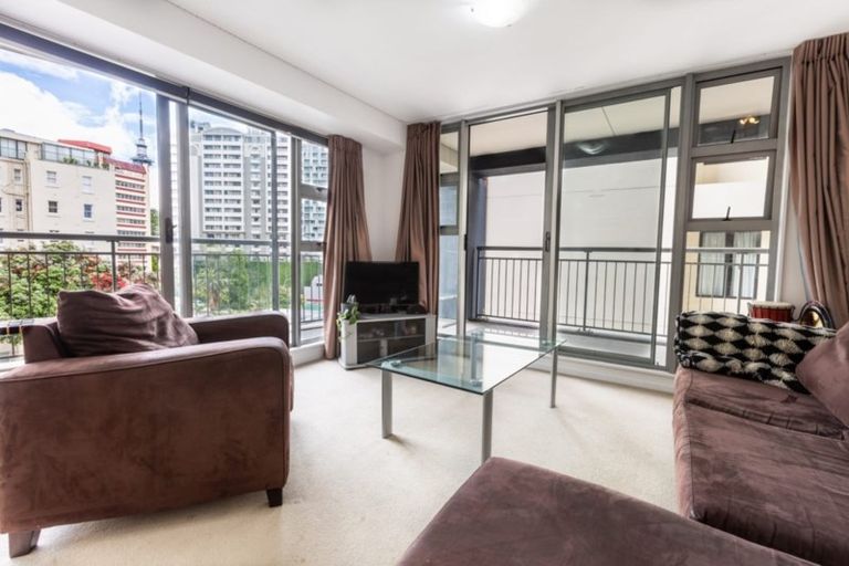 Photo of property in The Statesman Apartments, 503/1 Parliament Street, Auckland Central, Auckland, 1010
