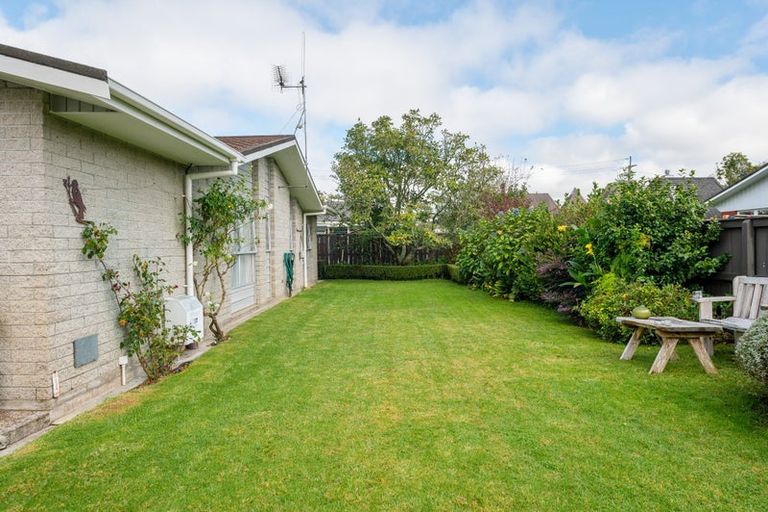 Photo of property in 6 Marnane Terrace, St Andrews, Hamilton, 3200