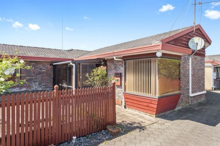 Photo of property in 2/15 Victoria Avenue, Whakatane, 3120