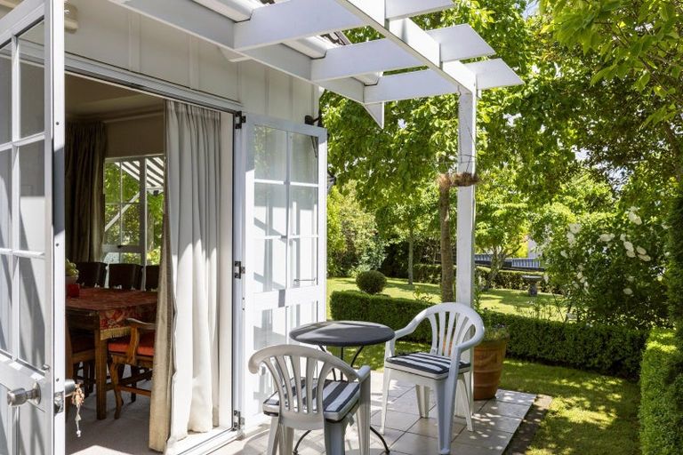 Photo of property in 2/18 Pipi Street, Two Mile Bay, Taupo, 3330