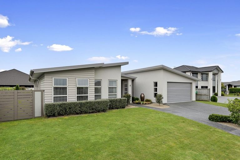 Photo of property in 20 Roy Hilton Drive, Flagstaff, Hamilton, 3210