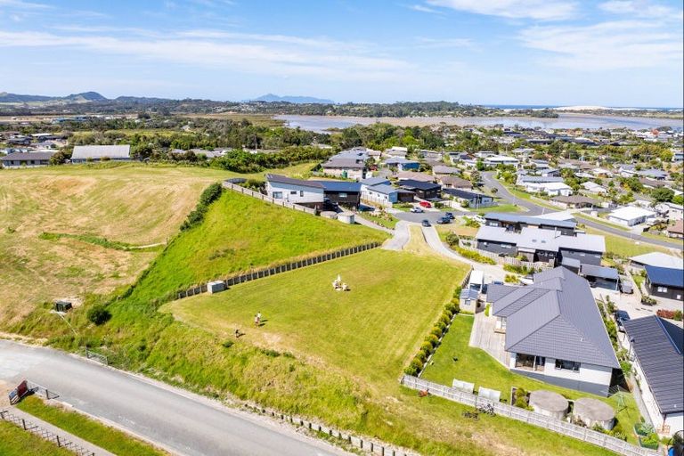 Photo of property in 14 Fantail Way, Mangawhai, 0505