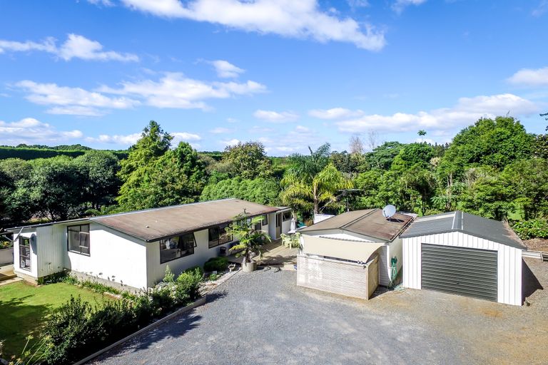 Photo of property in 45 Wiroa Road, Kerikeri, 0293