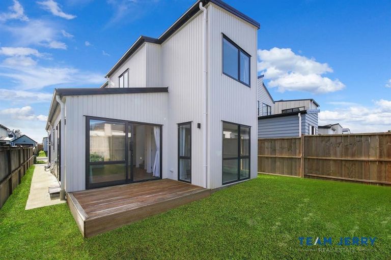 Photo of property in 61 Survila Street, Papakura, 2110