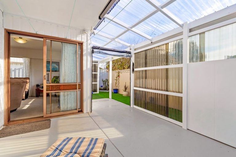 Photo of property in 4/9 Zealandia Street, Kensington, Whangarei, 0112