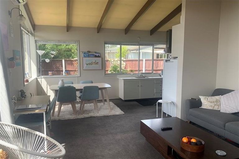 Photo of property in 9b Westmorland Place, Bishopdale, Christchurch, 8053