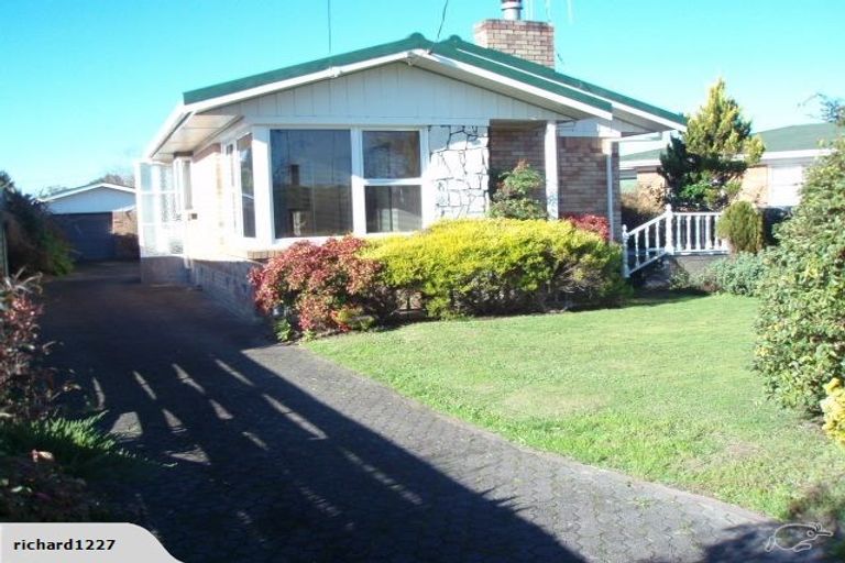 Photo of property in 16 Beech Crescent, Hillcrest, Hamilton, 3216