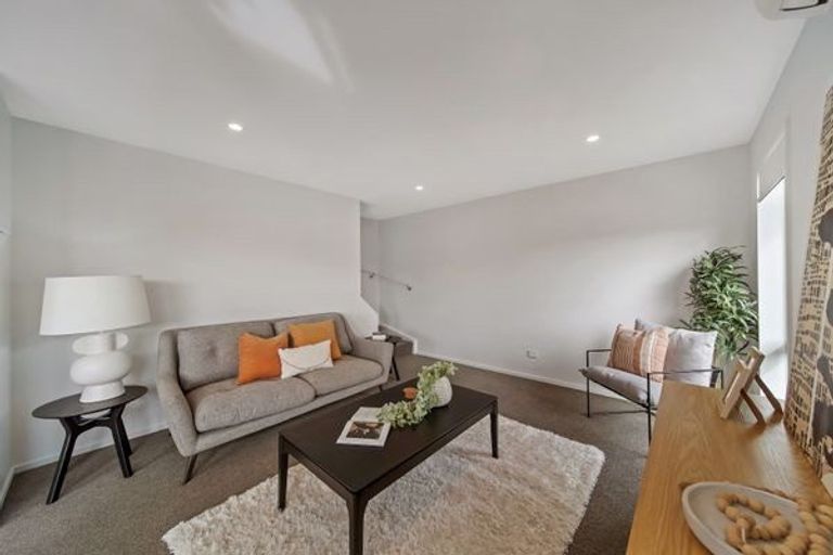 Photo of property in 1/24 Heywood Terrace, Richmond, Christchurch, 8013